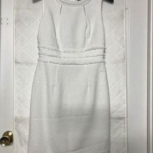 TAHARI ARTHUR S. LEVINE A Line Dress Size 2P- WHITE